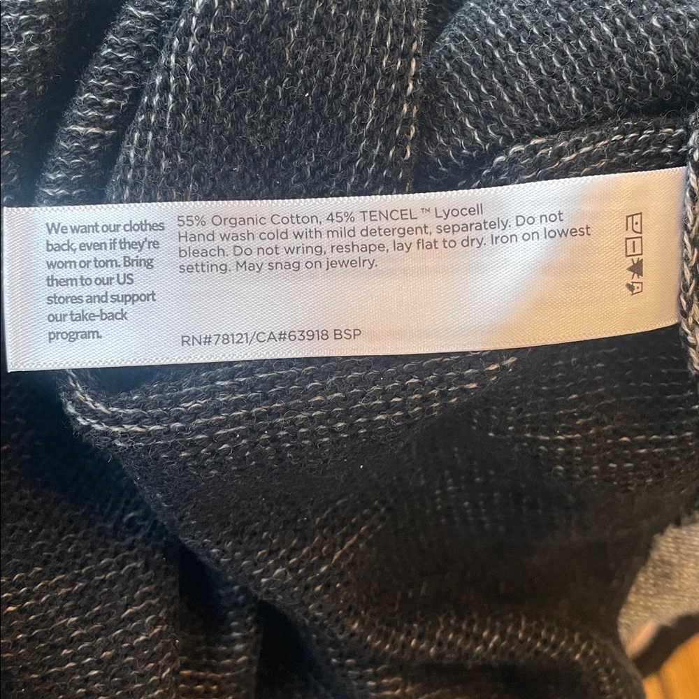 Organic Cotton and Tencel Eileen Fisher Charcoal V-Neck Sweater - Picture 5 of 5